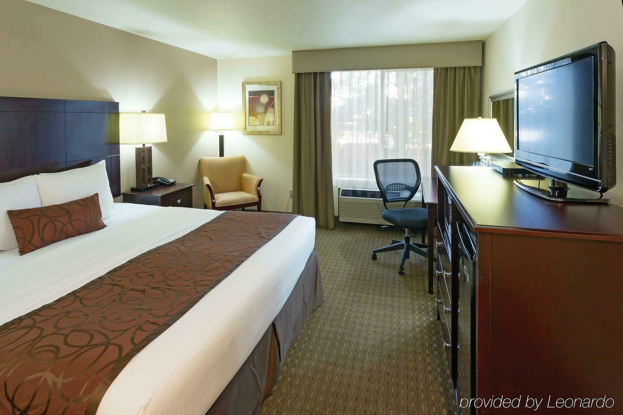 Hotel La Quinta By Wyndham Nw 3*